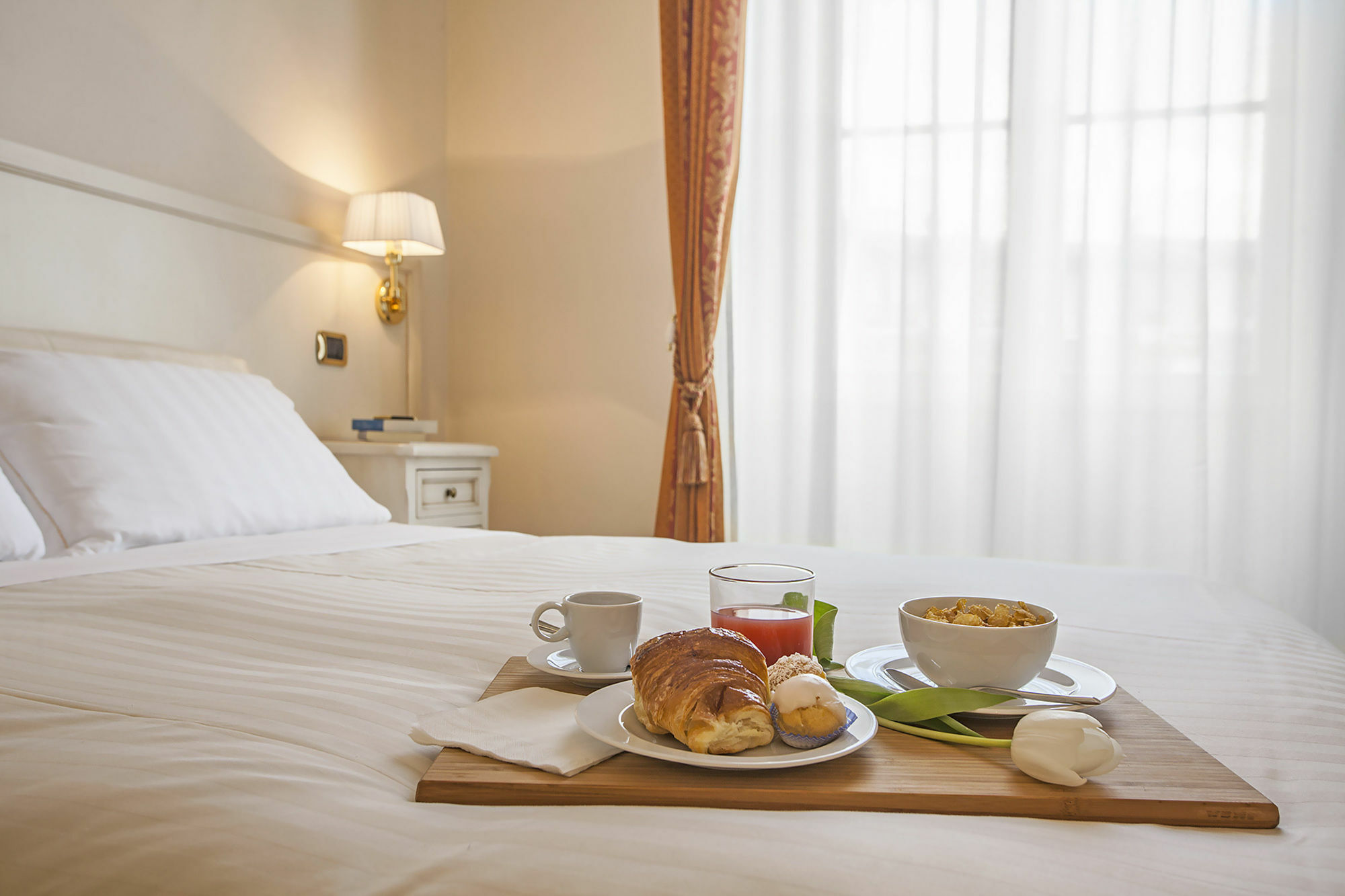 Hotel Astro Mediceo Florence Ngoại thất bức ảnh